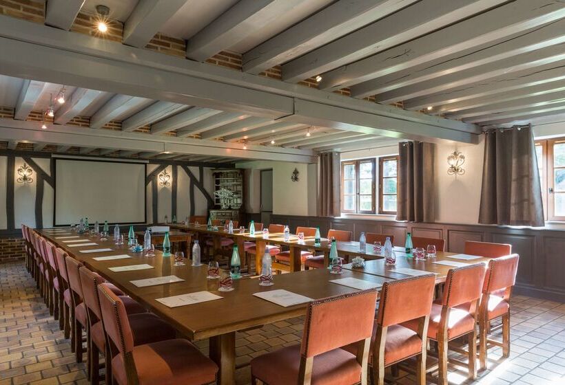 호텔 L Orée Des Chênes, The Originals Relais