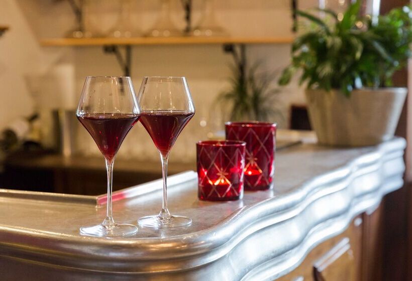 فندق L Orée Des Chênes, The Originals Relais