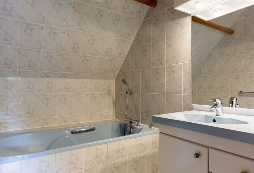 בית מלון כפרי L Orée Des Chênes, The Originals Relais