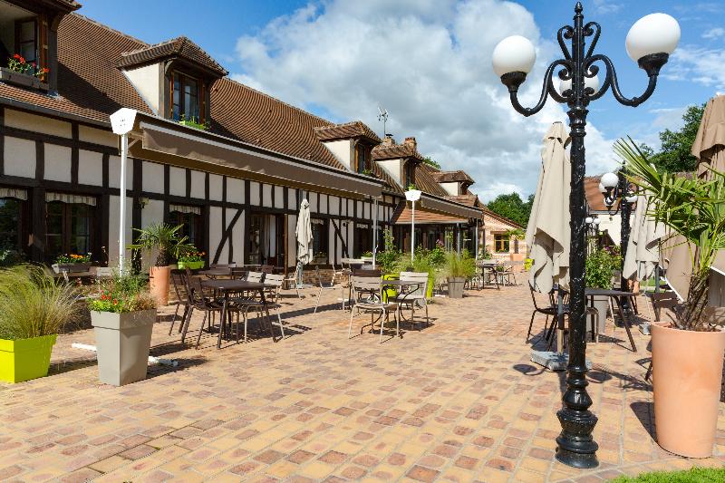 호텔 L Orée Des Chênes, The Originals Relais
