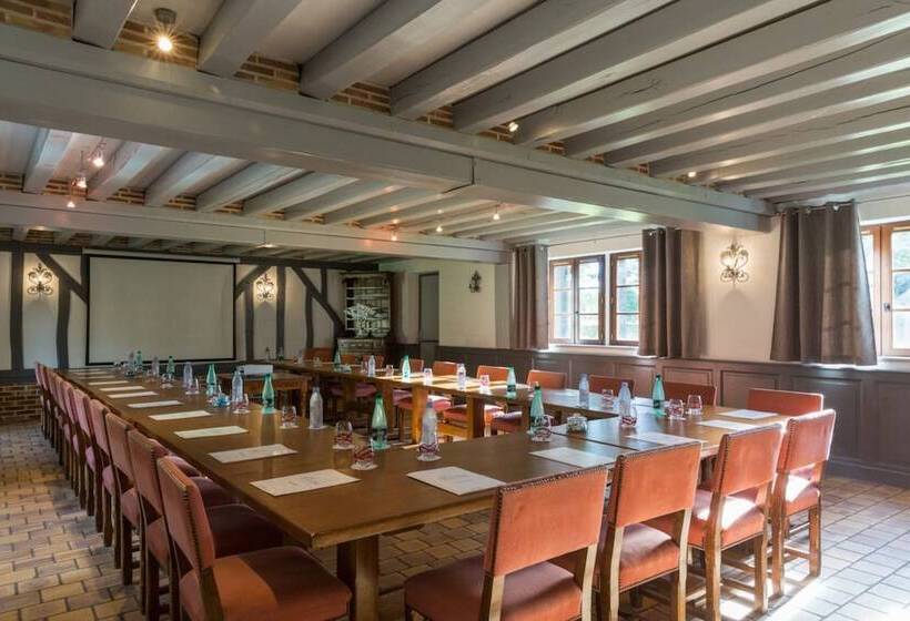 호텔 L Orée Des Chênes, The Originals Relais