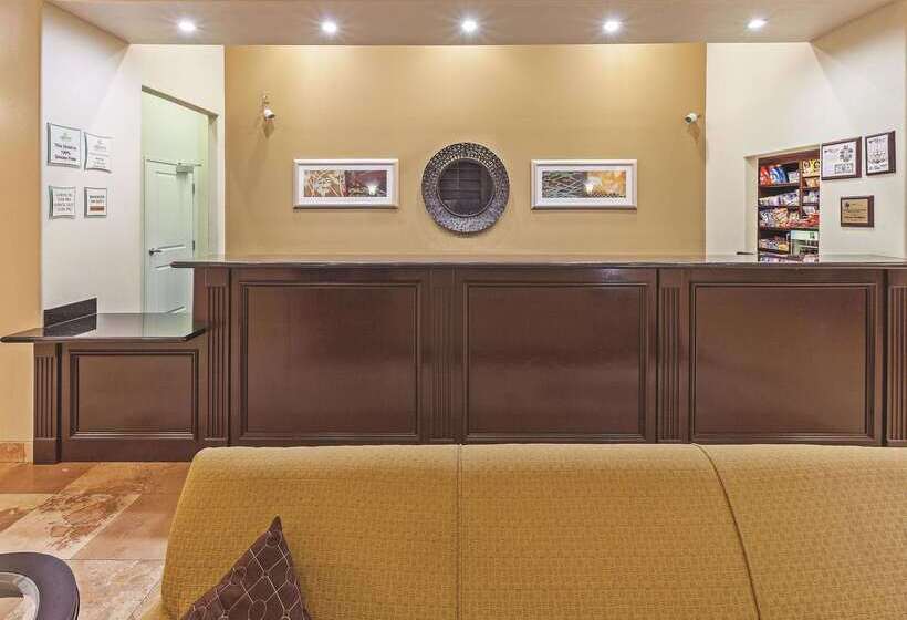 酒店 La Quinta By Wyndham Alvin