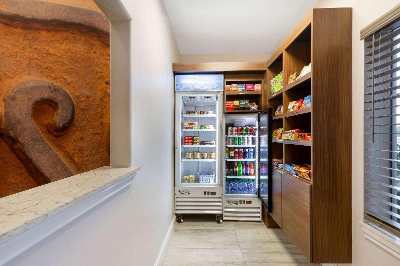 酒店 La Quinta By Wyndham Alvin