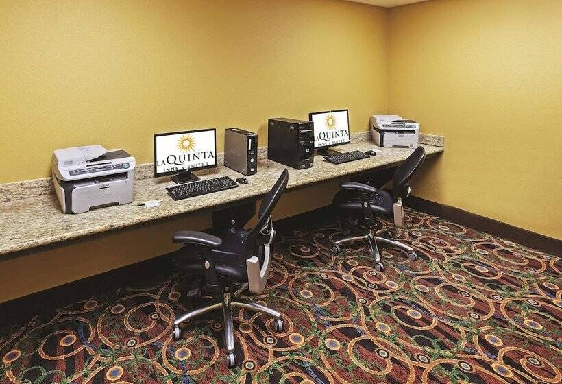 فندق La Quinta By Wyndham Searcy