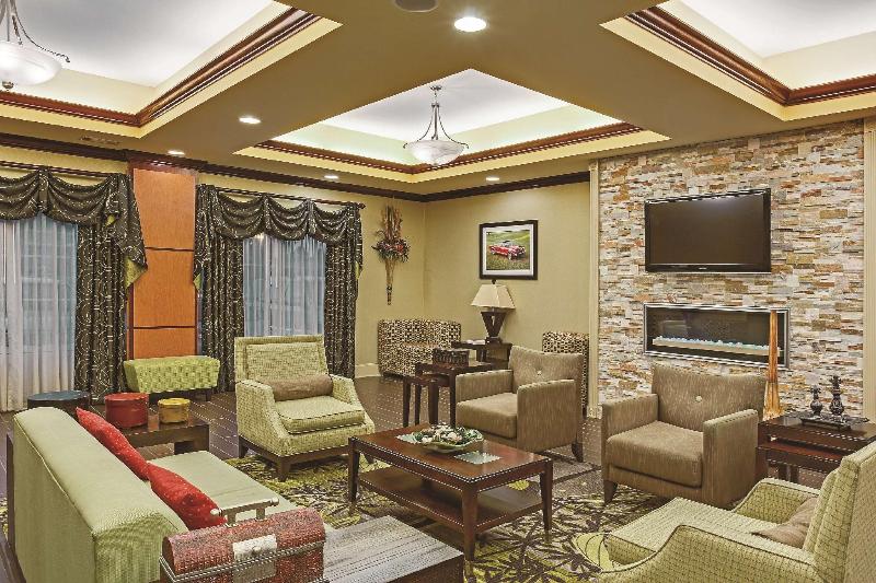 فندق La Quinta By Wyndham Tupelo