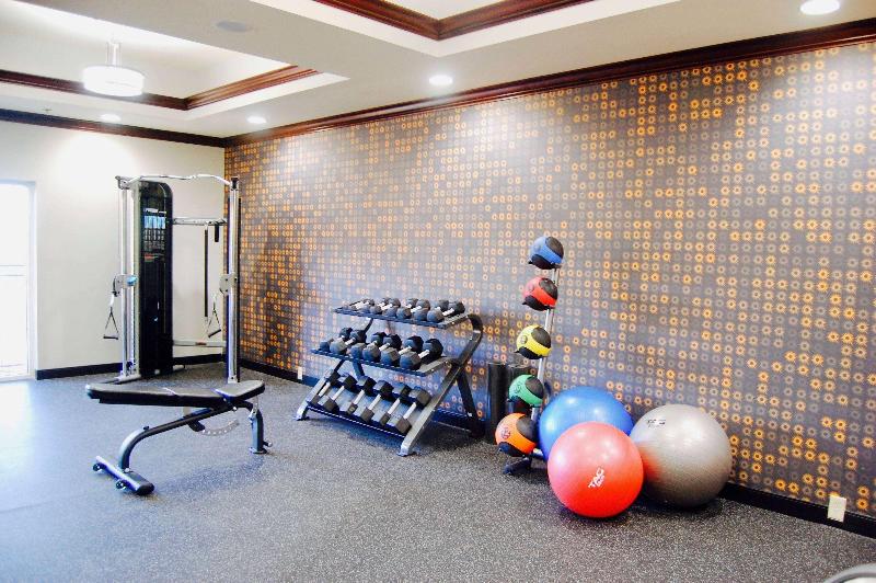 فندق La Quinta By Wyndham Tupelo