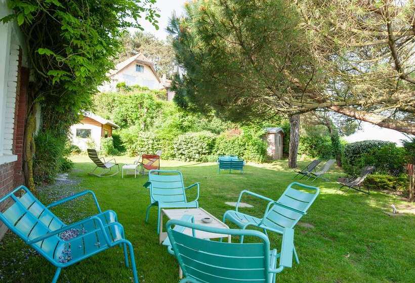 ホテル The Originals Hôtel Le Cise Restaurant Chambres Et Suites