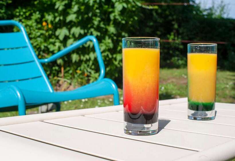 ホテル The Originals Hôtel Le Cise Restaurant Chambres Et Suites