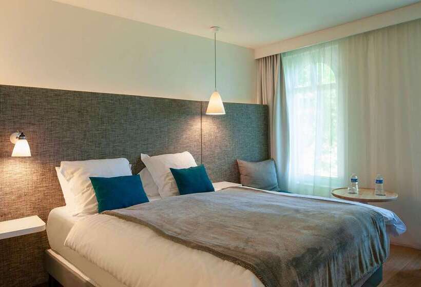 ホテル The Originals Hôtel Le Cise Restaurant Chambres Et Suites