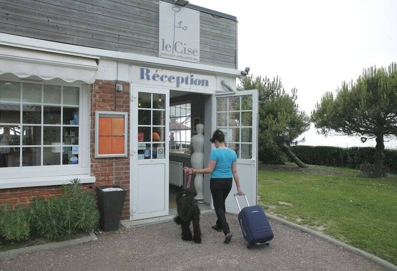 ホテル The Originals Hôtel Le Cise Restaurant Chambres Et Suites