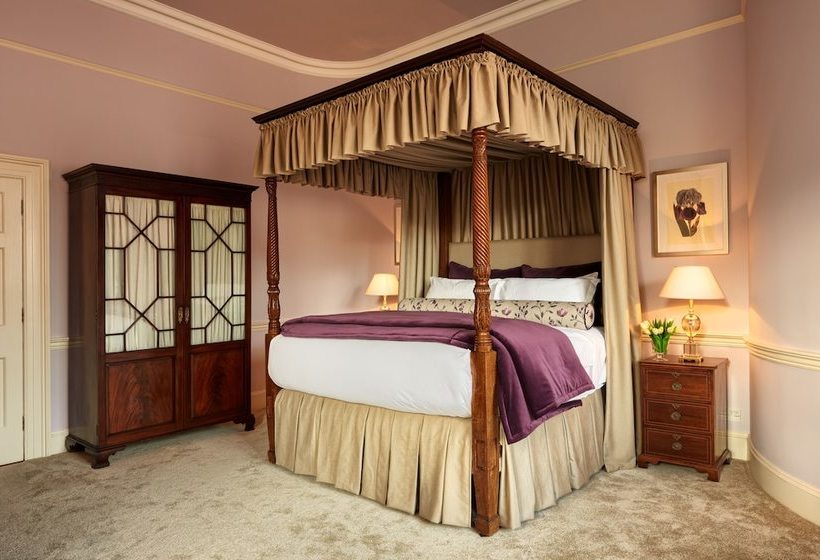 호텔 Luttrellstown Castle Resort