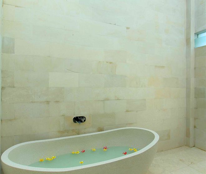 Majestic Point Villas