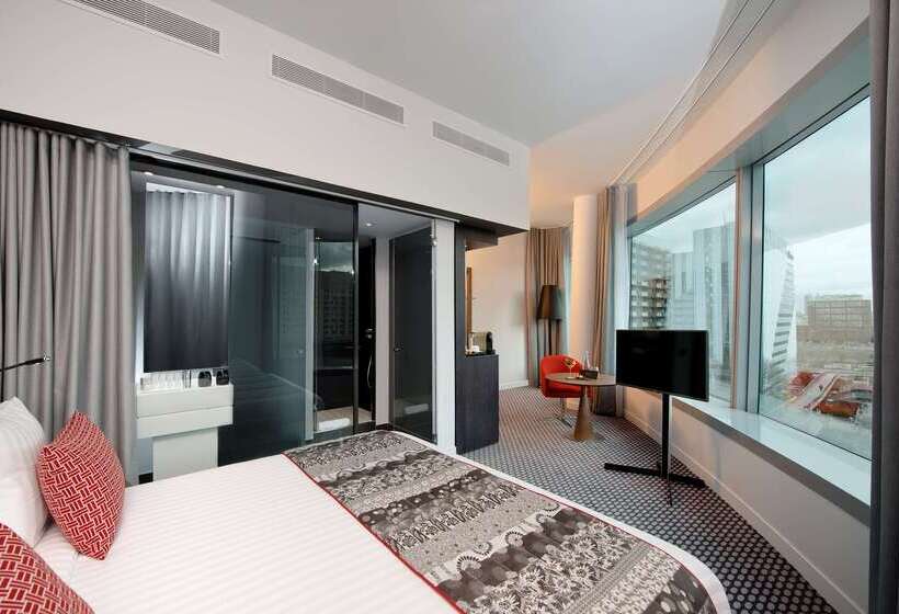 Отель Melia Paris La Defense