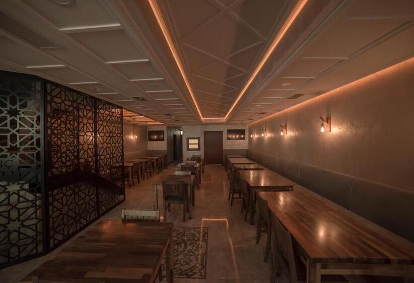 Sarnic Hotel & Sarnic Premier