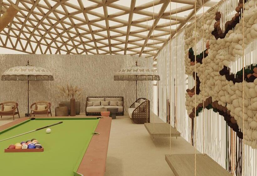 בית מלון כפרי Soho Beach Club  All Inclusive