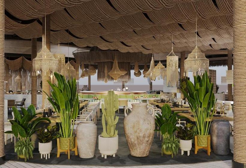 בית מלון כפרי Soho Beach Club  All Inclusive