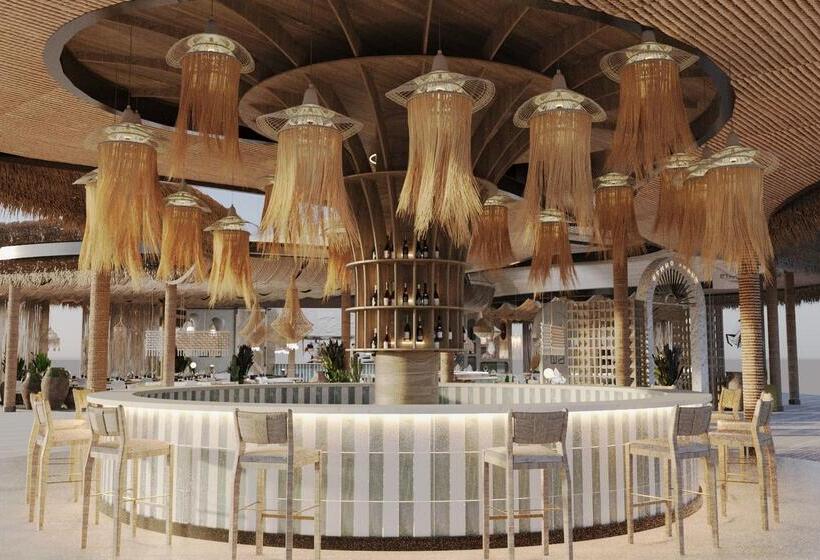 בית מלון כפרי Soho Beach Club  All Inclusive