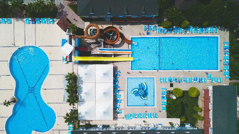 בית מלון כפרי Soho Beach Club  All Inclusive