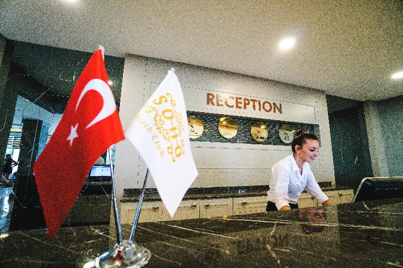 בית מלון כפרי Soho Beach Club  All Inclusive