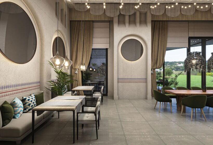 בית מלון כפרי Soho Beach Club  All Inclusive