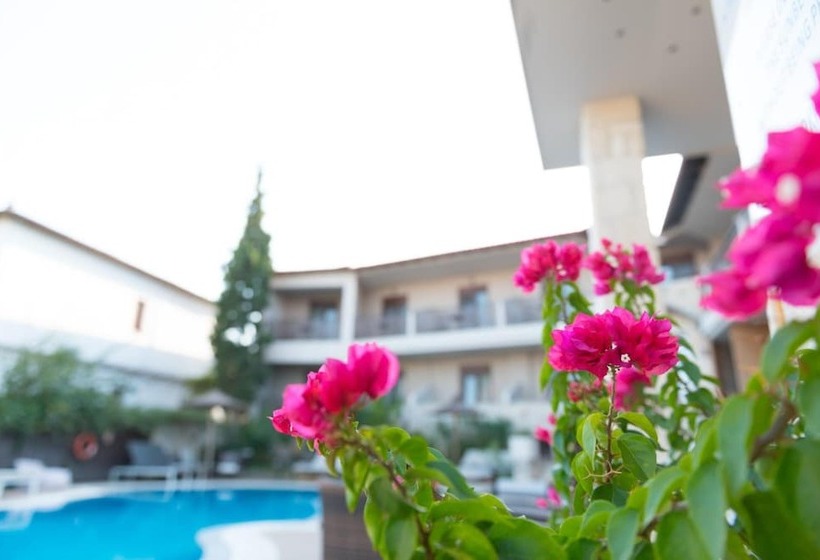 בית מלון כפרי Stamos