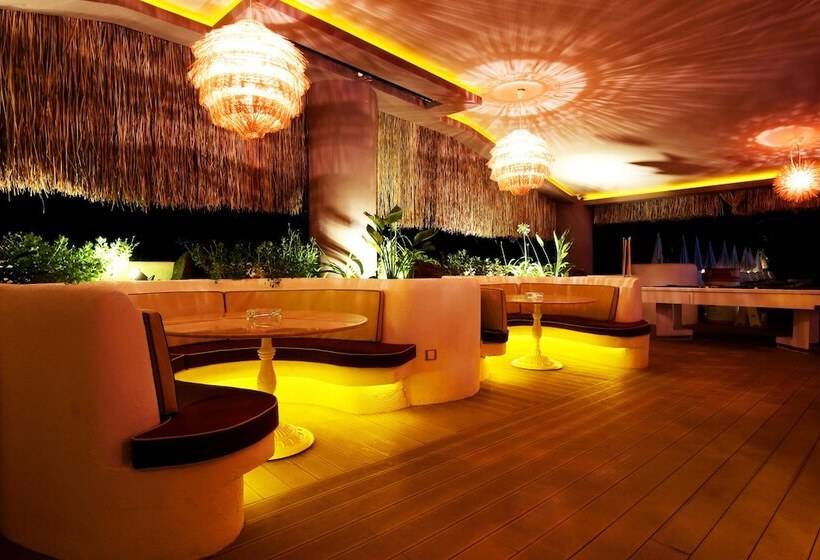 The Pinehill Hotel & Suites