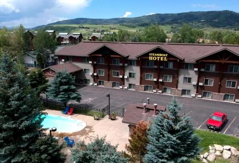 ホテル The Steamboat