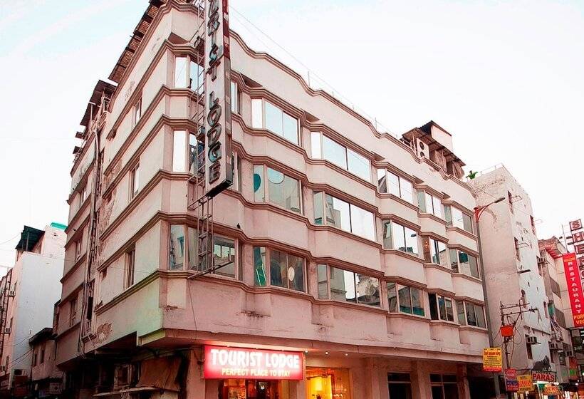 فندق The Tourist 1 Min From New Delhi Railway Station