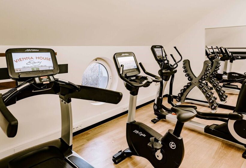 ホテル Vienna House Easy By Wyndham  München