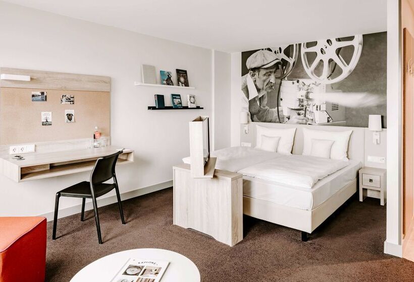 ホテル Vienna House Easy By Wyndham  München