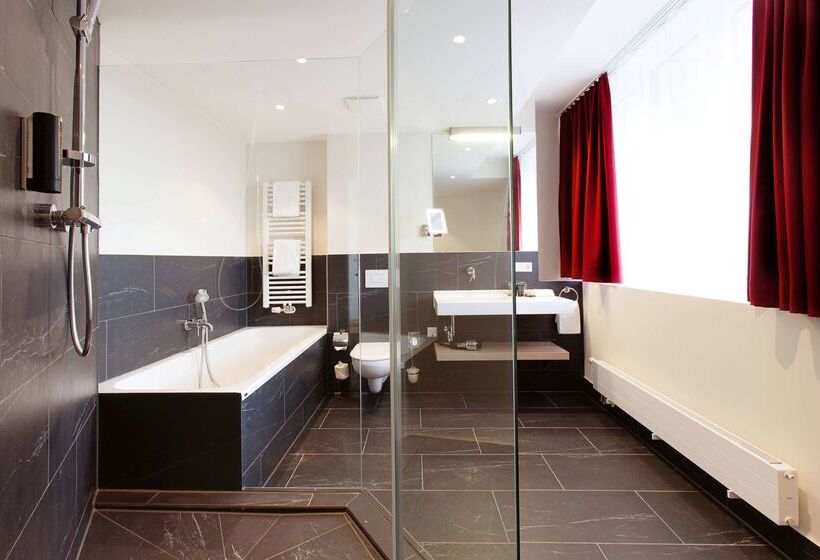 ホテル Vienna House Easy By Wyndham  München