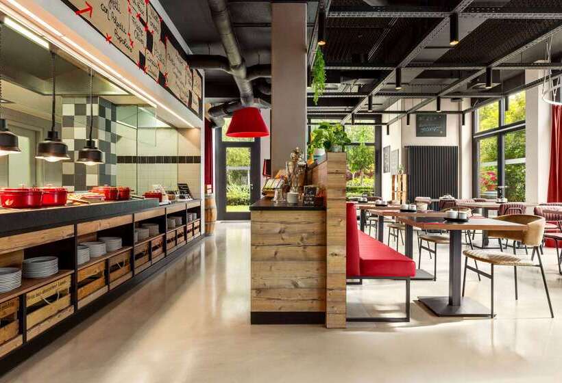 ホテル Vienna House Easy By Wyndham  München