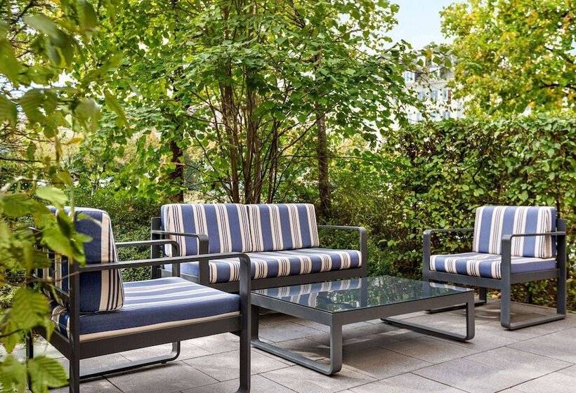 ホテル Vienna House Easy By Wyndham  München