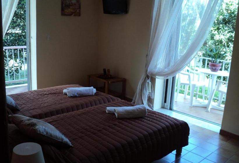 Ilias Apartments Dassia By Hotelius