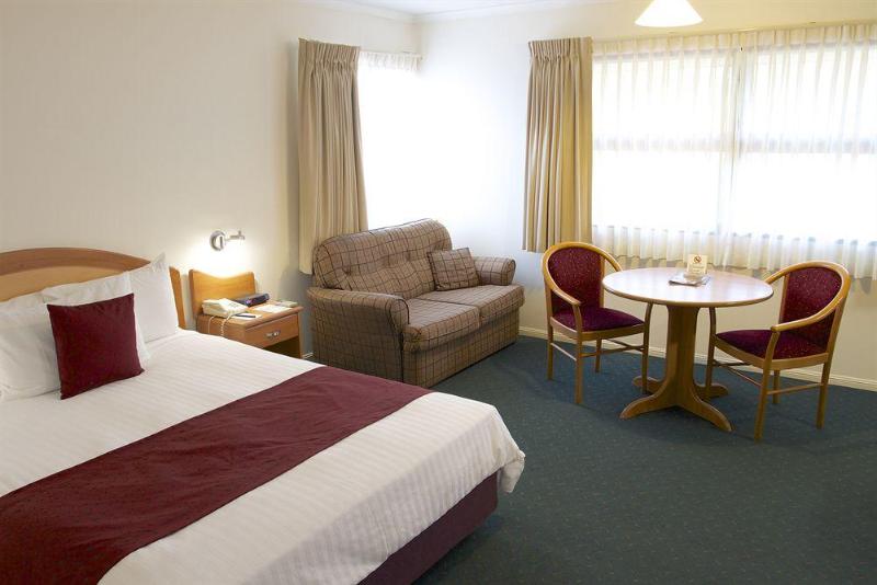 Pegasus Motor Inn And Serviced Apartments