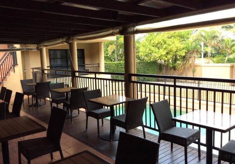 Pegasus Motor Inn And Serviced Apartments