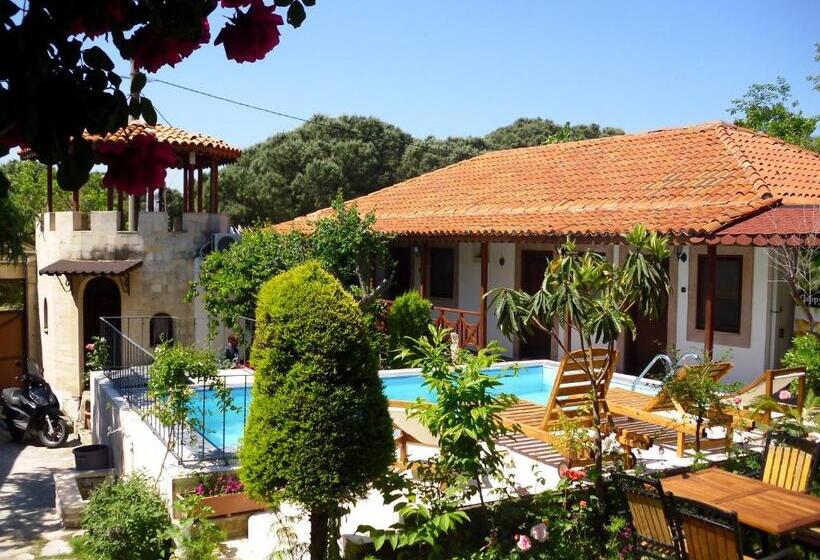 بنسيون Akropolis Guest House