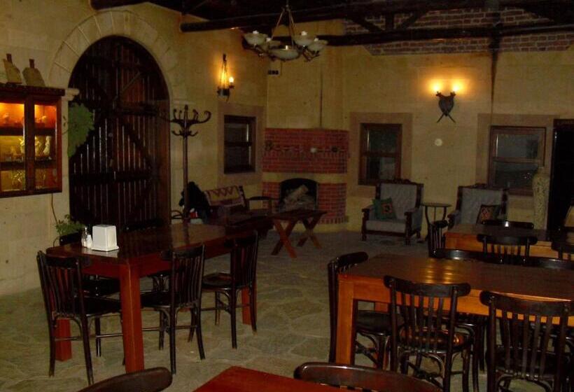 פנסיון Akropolis Guest House