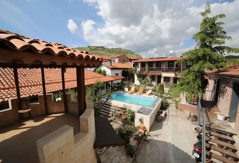 פנסיון Akropolis Guest House
