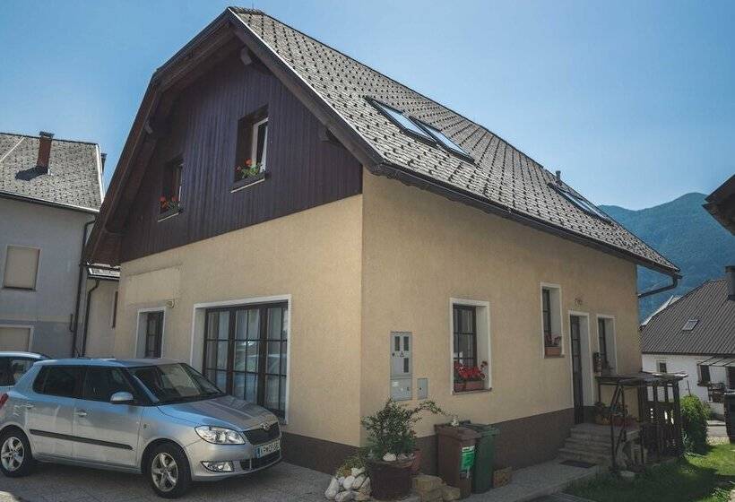 Apartment Amak With Free Onsite Parking