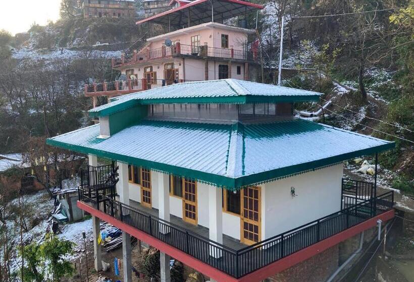 ベッドアンドブレックファースト Orchid Homestay