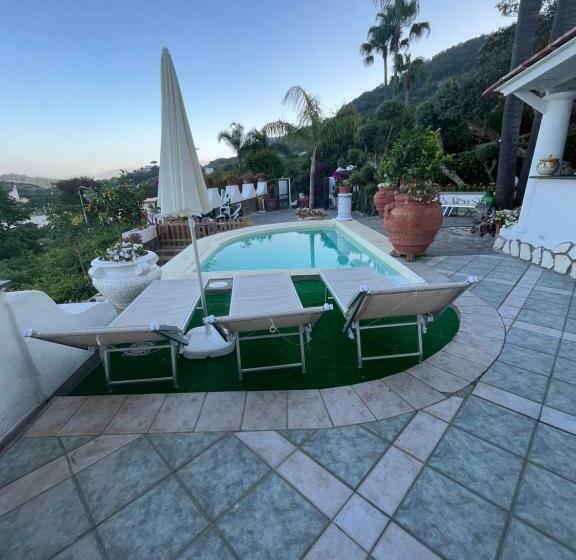 مبيت وإفطار Relais Villa Ettore