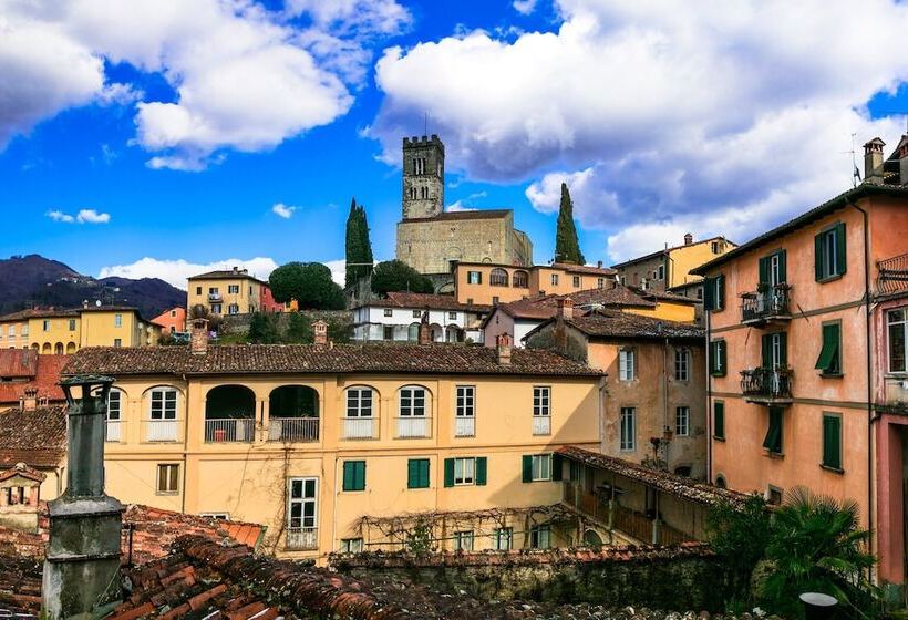 Casa Le Meriche   Happy Rentals