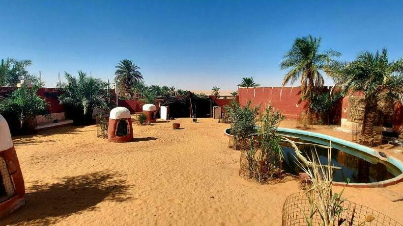 هتل Gîte Djenane Malek