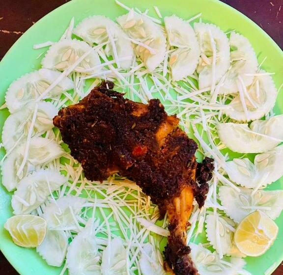 هتل Skylark Holidays Munnar