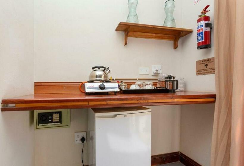 ホテル Teak Place Guest Rooms