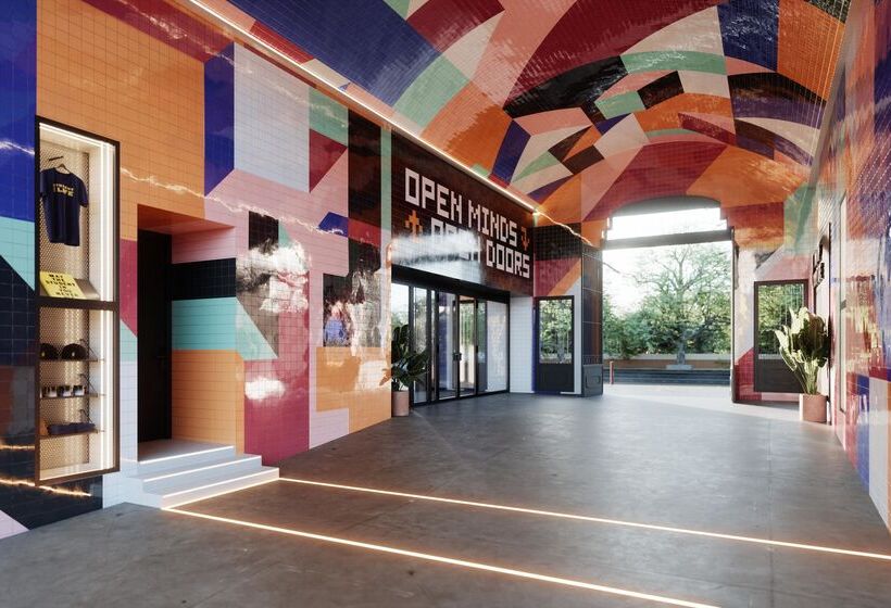 Отель The Social Hub Madrid