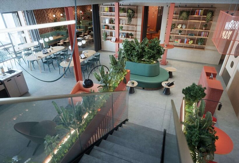 בית מלון כפרי The Social Hub Madrid 4 Star