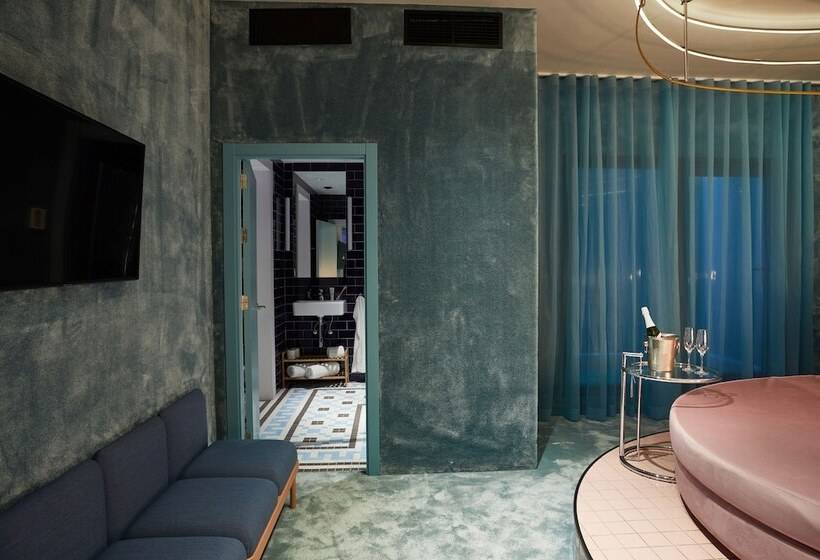 בית מלון כפרי The Social Hub Madrid 4 Star