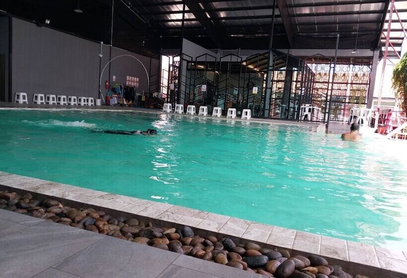 Отель The Vita Plus